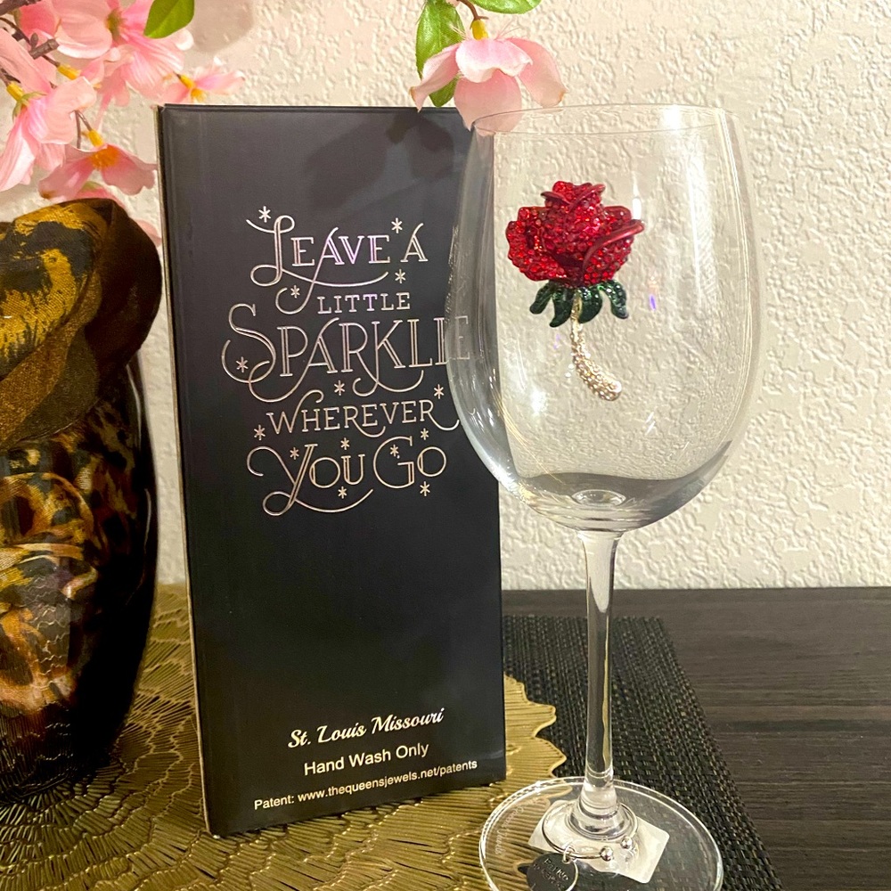 The Queens’ Jewels is an exquisite collection of jeweled glassware